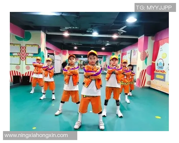 与吴丽对话探讨她的街舞生涯与成长历程分享